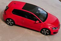 Volkswagen Golf 7 GTI Modellauto 1:18 von Norev Neu! Hessen - Meinhard Vorschau