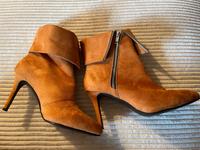 Stiefelette Nordrhein-Westfalen - Hemer Vorschau