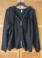 Tredy Jacke mit Kapuze und Häkelborte Gr. 2 schwarz Hessen - Herborn Vorschau