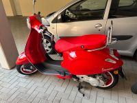 Vespa Primavera 50 Red NEU Garantie mit Zubehör Schleswig-Holstein - Lübeck Vorschau