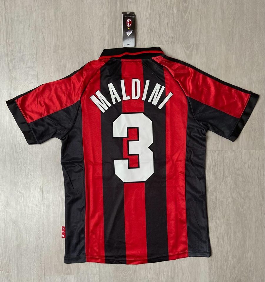 AC Milan Retro Trikot 1998/99 #3 Maldini in Berlin