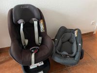 Maxi Cosi Pebble Plus + Kindersitz Pearl mit Family Fix 2-wayw Niedersachsen - Sarstedt Vorschau