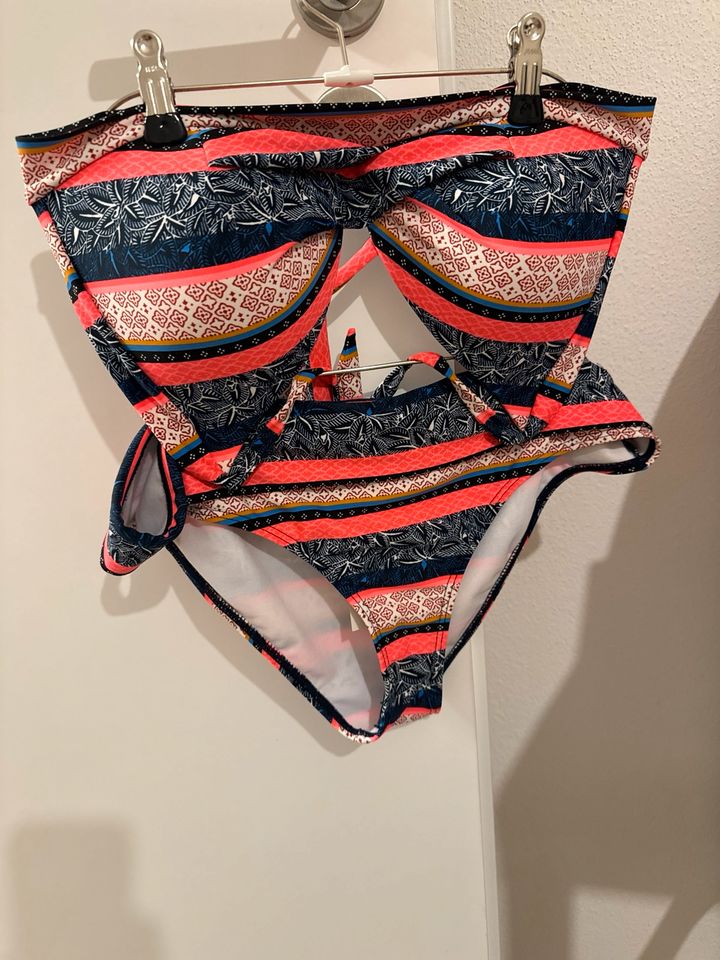 Damen Bikini bademode swimwear Badeanzug GR 42 (XL in Obergriesbach