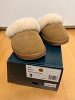 EMU Austrailia Hausschuhe beige mit Fell Größe 35/36 Baden-Württemberg - Remchingen Vorschau