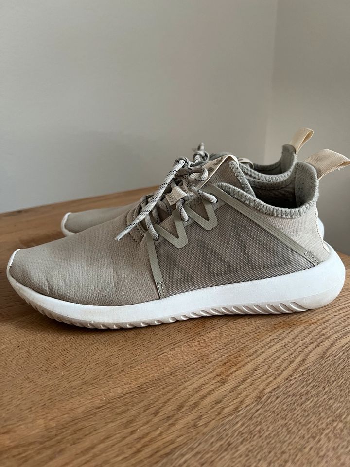 Adidas Tubular viral 2 Sneaker Damen Schuhe Sportschuhe in Lauchringen