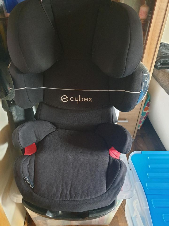 Cybex 9bis18 kg mit isofix und bauchfang in Warnau b Nettelsee