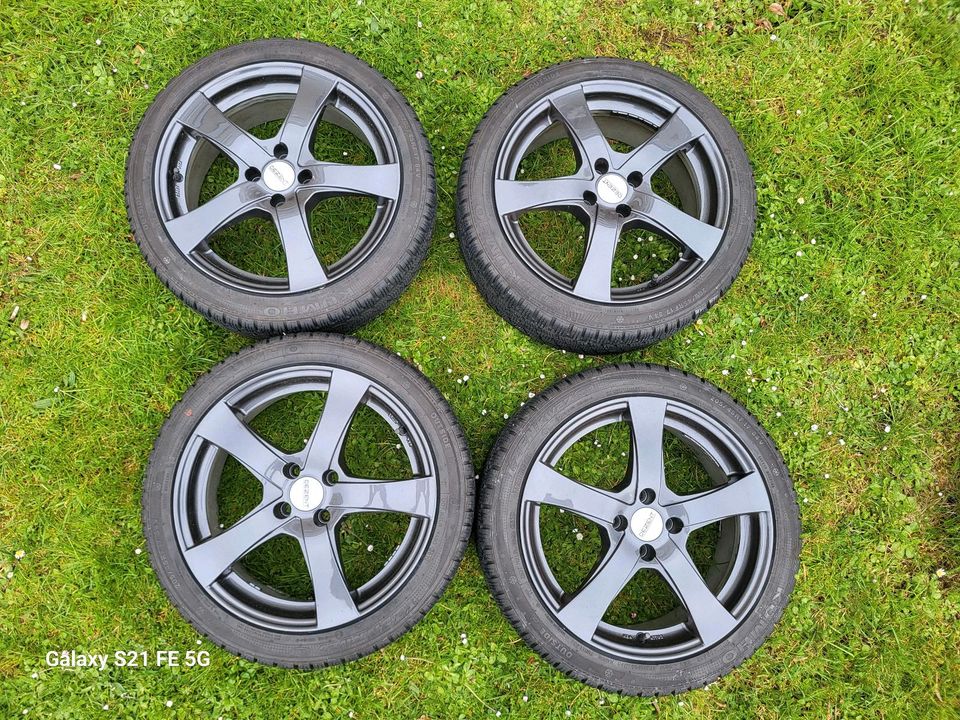 4x 17" Dezent Alufelgen mit 205/45 R17 Winterreifen in Hagen