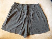 H&M High Waist Hose Shorts 38 S M NEU khaki grün Ananas Herzen Rheinland-Pfalz - Guldental Vorschau