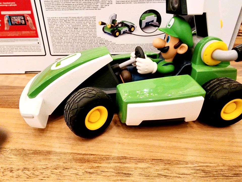 Nintendo Switch Mario Kart Live: Home Circuit - Luigi in Sundern (Sauerland)