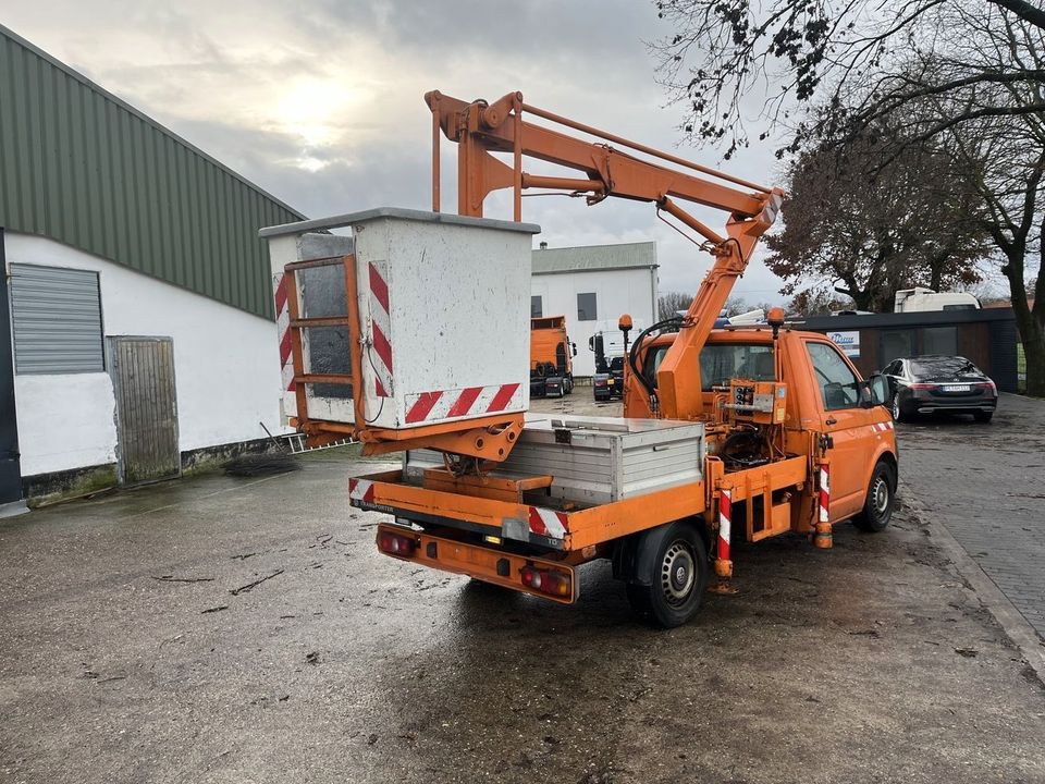 Volkswagen T5 Transporter   mit Ruthman Hubsteiger 12m in Steyerberg