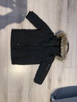 Winterjacke H&M schwarz Gr 110 wie neu Fell Kapuze Niedersachsen - Goslar Vorschau