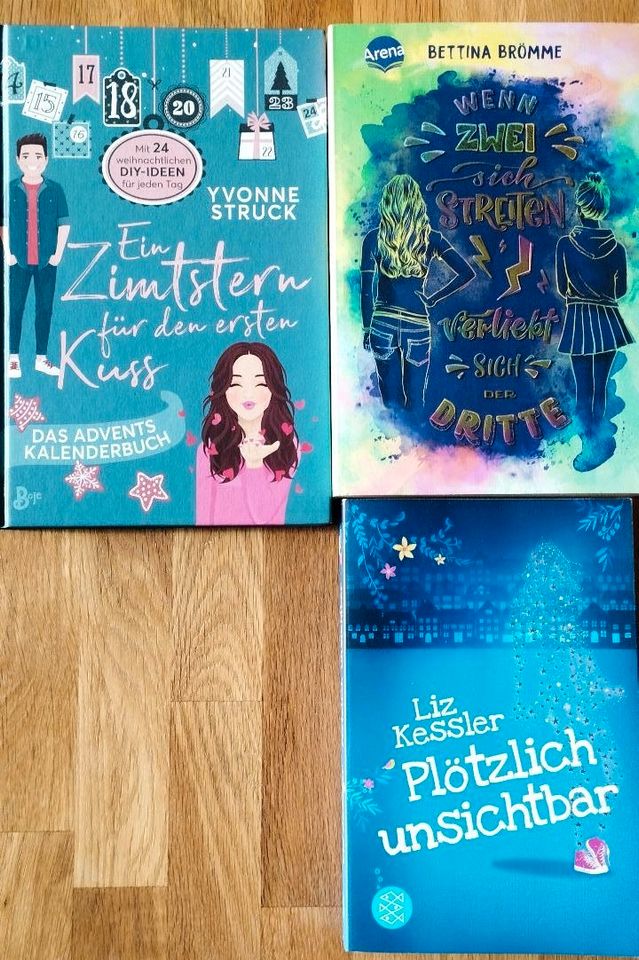 Bücher-Paket Mädchen in Mücke