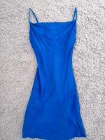 Bershka Kleid Satin blau Gr XS Sachsen-Anhalt - Halle Vorschau