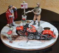 Harley Davidson Weihnachtsszene Porzellan JOY OF GIVING NEU Hessen - Hanau Vorschau