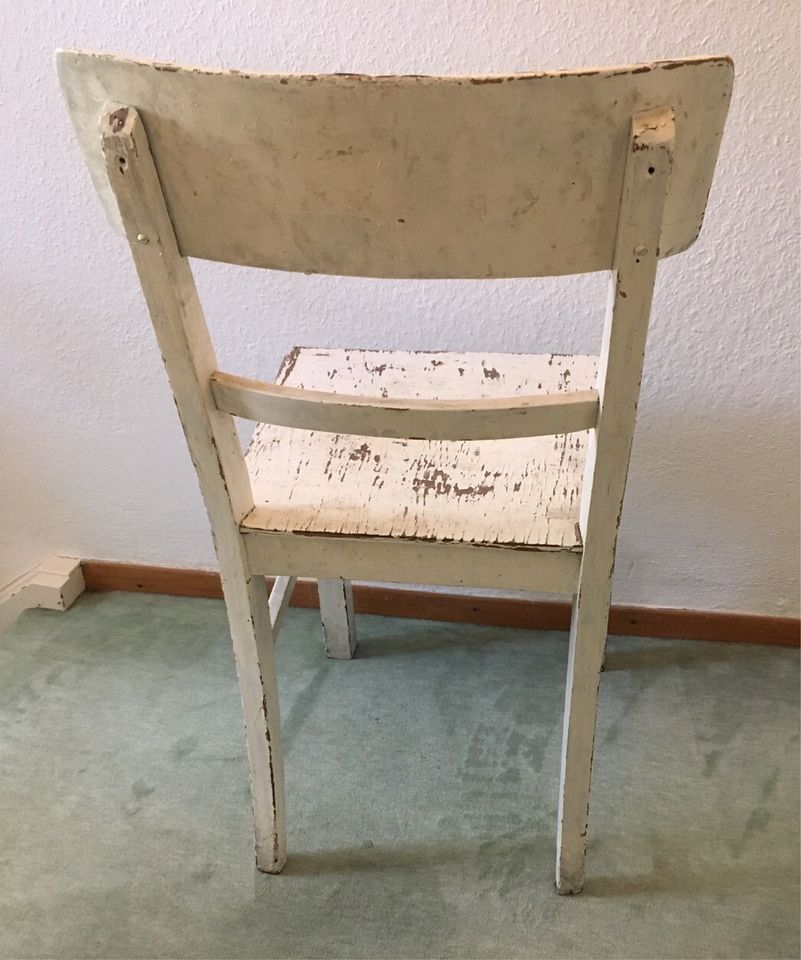 Stuhl shabby alt in Biberach an der Riß