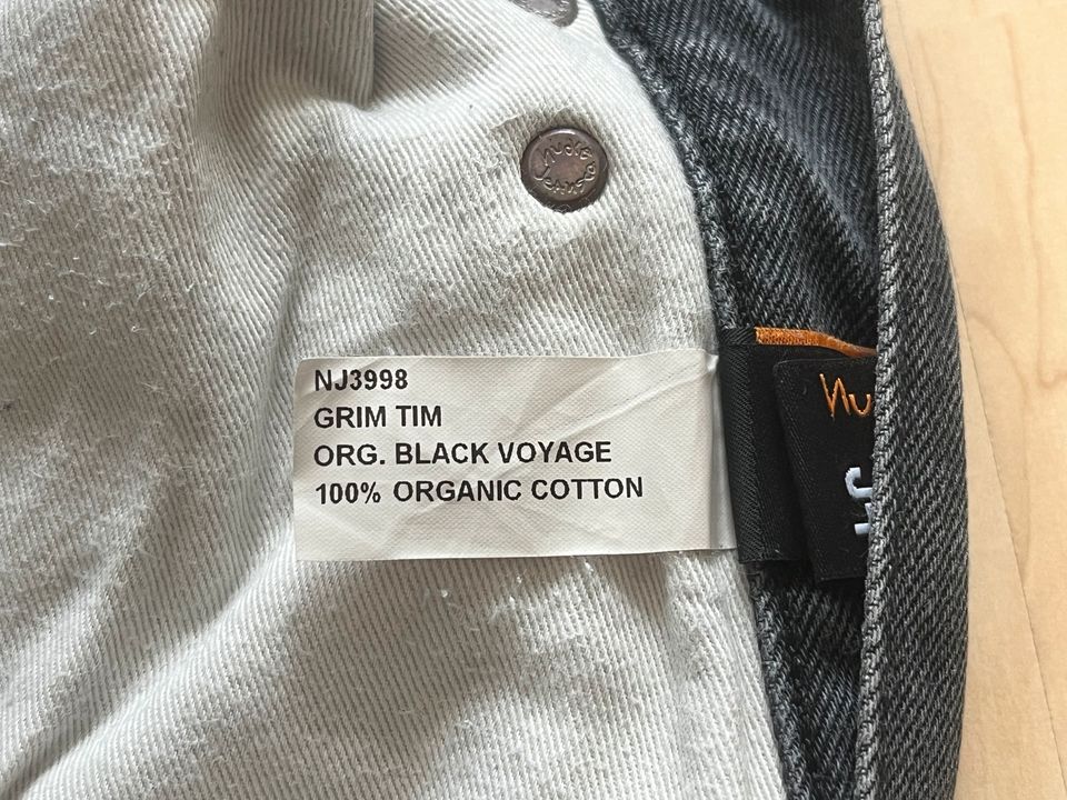 Nudie Jeans schwarz 34x34 Grim Tim Organic ungetragen in Belrieth