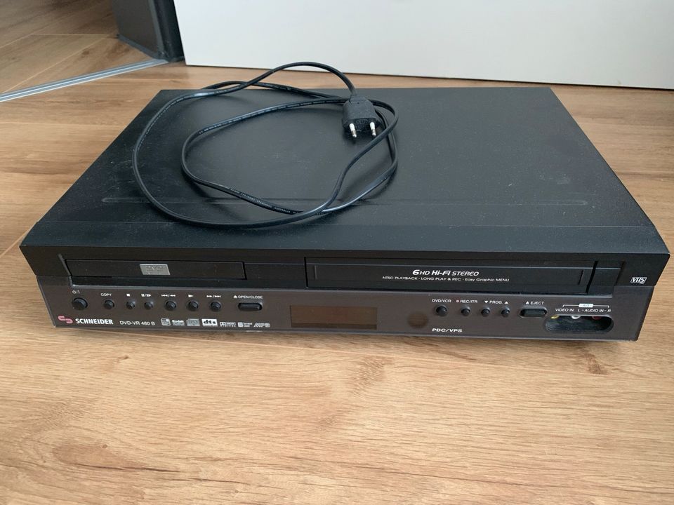 Schneider DVD-VR 480 B - DVD-Player in Meßkirch