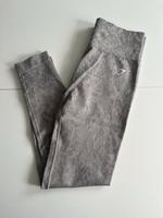 Gymshark Leggings L Gym Animal Adapt seamless hellgrau Scrunch Saarbrücken-Dudweiler - Dudweiler Vorschau