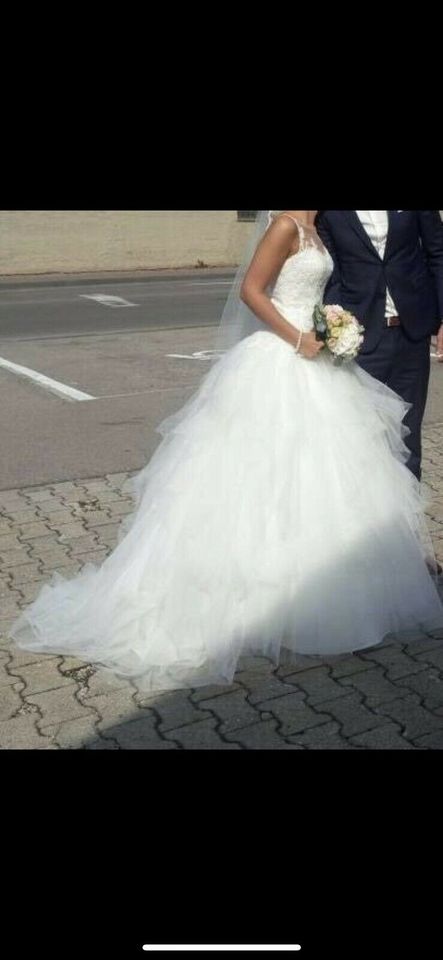 Brautkleid Np 1700 € von zwischen Tüll u Tränen Geschäft Hochzeit in Sonthofen