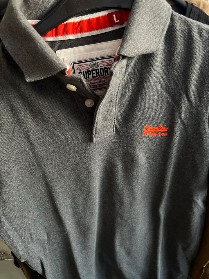 Poloshirt Superdry wie neu in Friedrichshafen