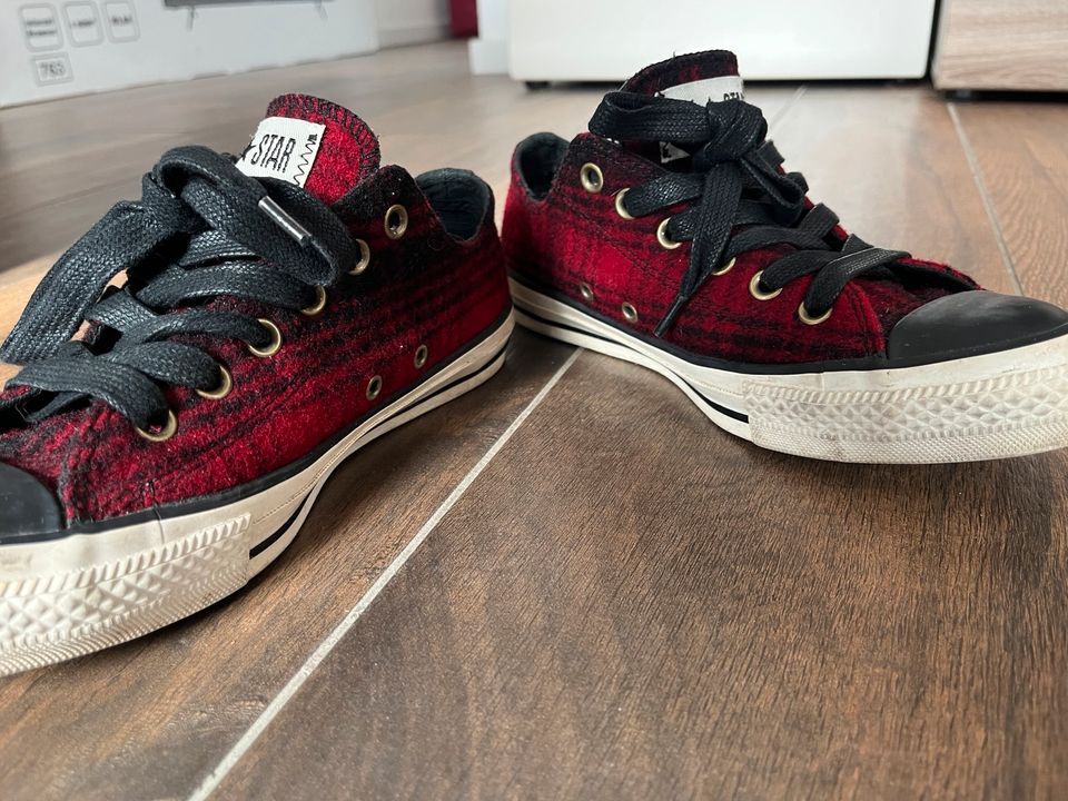 Converse chucks kariert top
