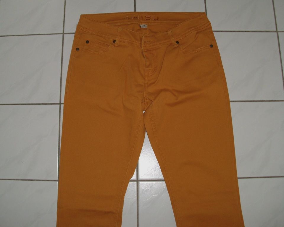 NEUw. Jeans Hose (AMISU), curryfarben, Gr. S – Gr. 36, Stretch in Wermsdorf