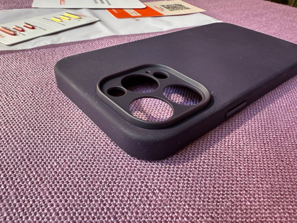 TORRAS iPhone 14 Pro Max Hülle für MagSafe Case in Hamburg