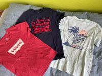 3 Levi’s TShirts in Gr. M im Paket Nordrhein-Westfalen - Herford Vorschau