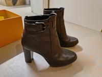 Stiefelette in braun von Tod’s München - Bogenhausen Vorschau