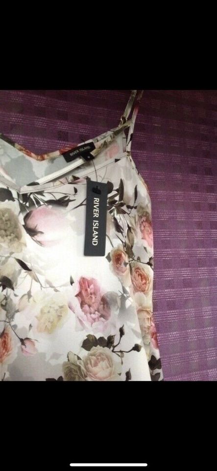 River Island Camisole Top mit Rosenprint Gr. 34 in Windberg