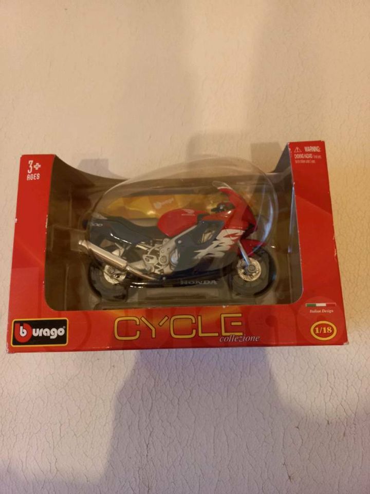 Bburago Cycle Honda CBR 600 F in Demmin