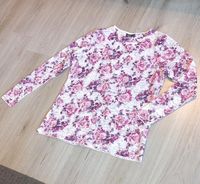 Gr. 48 Spitzen Shirt mit floralem Muster Oberteil Damen Kleidung Nordrhein-Westfalen - Mönchengladbach Vorschau