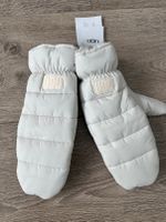 UGG s Handschuhe Handschuh  Fäustlinge weiß NEU S/ M Hessen - Heusenstamm Vorschau