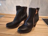 Stiefeletten schwarz Gold Damen neu, unbenutzt Brandenburg - Mittenwalde Vorschau