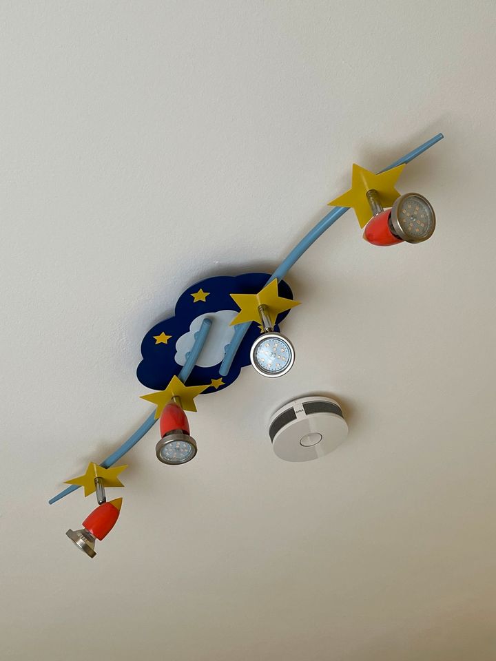 Deckenlampe/ Lampe Kinderzimmer Heitronic Sterne in Herford