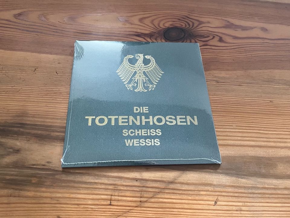 Die Toten Hosen - Marteria - Scheiss Ossis/Scheiss Wessis, Vinyl in Leipzig