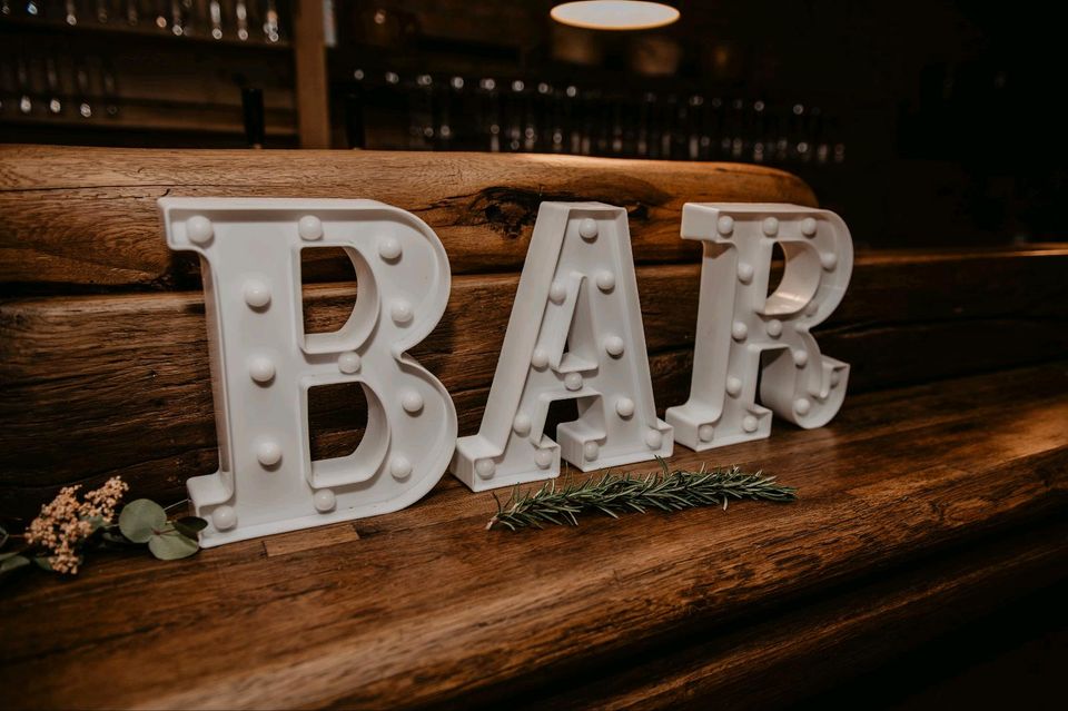 LED Bar Schild, Deko Hochzeit, Feier, zum Verleih in Stockstadt