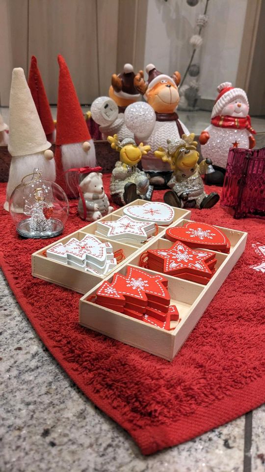 Weihnachten Deko Christbaum Schmuck Schneemann Elch Stern Engel in Hilchenbach