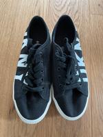 TOP DKNY Sneaker Turnschuhe schwarz 38 Logo Altona - Hamburg Lurup Vorschau