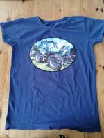 Jungen T-Shirt mit LED Licht 146/152 Trecker Auto Niedersachsen - Leezdorf Vorschau