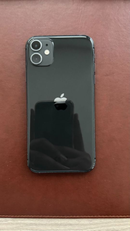 iPhone 11 schwarz, 128GB & OVP in Wuppertal