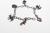 VINTAGE CHARM ARMBAND 925 SILBER ARMREIF 60er (kein sabo pandora) Berlin - Charlottenburg Vorschau