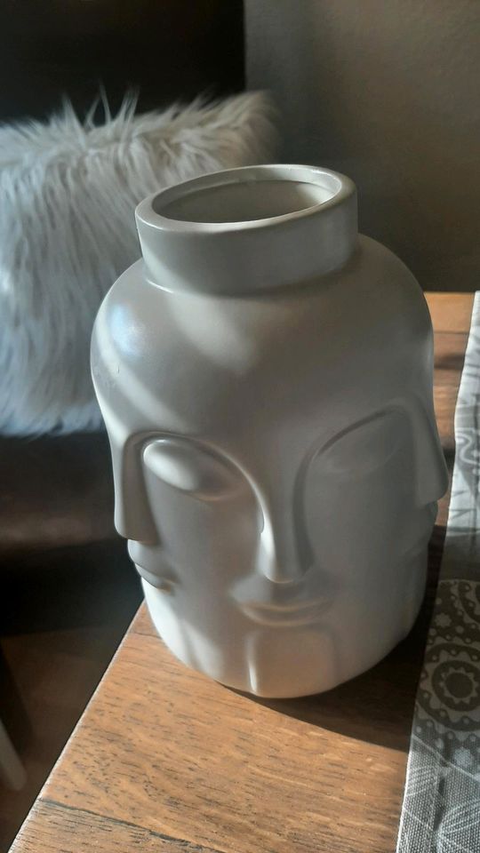 Boho Vase mit Gesicht in Dortmund