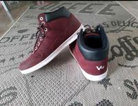 Vty Schuhe gefütterte Sneaker Halbschuhe Größe 39 Sachsen - Meerane Vorschau