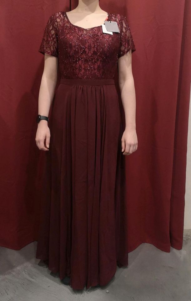 Abendkleid Ballkleid Guido Maria Kretschmer 40 in Pahlen