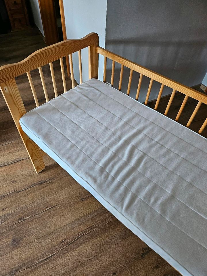 Boxspring Beistellbett in Obertshausen