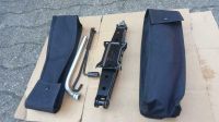 VW Audi Seat Skoda Wagenheber Radwechsel 5WA011031 Nordrhein-Westfalen - Selm Vorschau