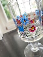 ♥️handbemaltes böhmisches Glas vintage Blumen alt bauernmalereo Nordrhein-Westfalen - Meerbusch Vorschau