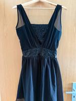 Kleid in der Farbe schwarz mit schwarzen Pailletten in Größe 44 Niedersachsen - Seesen Vorschau