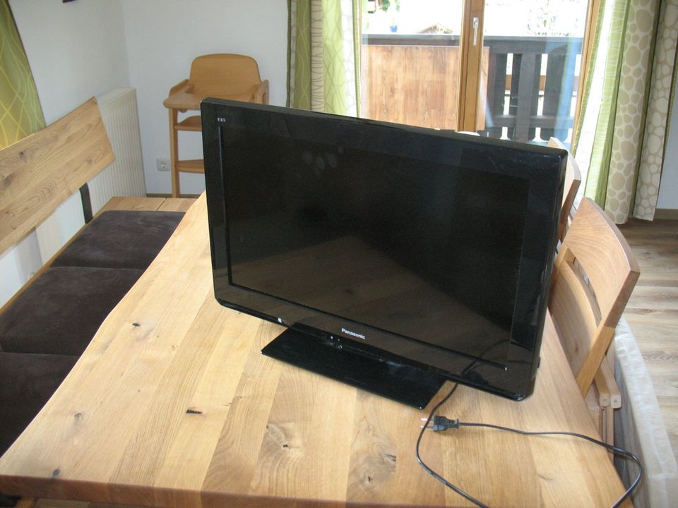 TV Panasonic TX-L24C3E , 24 zoll in Oberstdorf